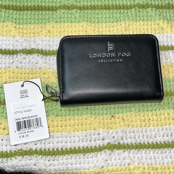 London Fog Collection Derby Small Zip Around Wallet - Picture 6 of 7